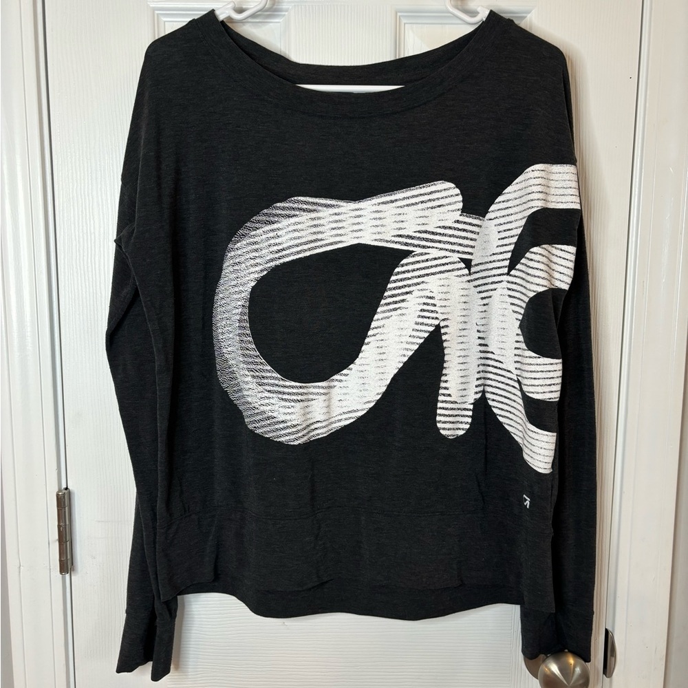Gapfit gray top